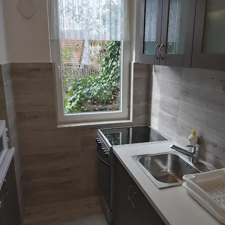 Amira Appartement Eger