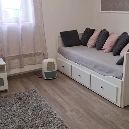Apartment Amira Eger